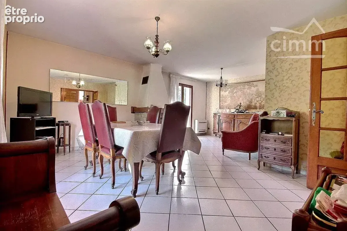 A vendre - maison 4p+c - champ pres froges - photo 5