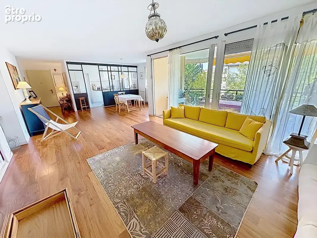 Appartement à SAINT-JULIEN-EN-GENEVOIS