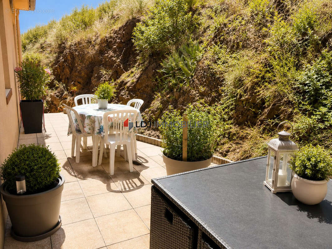 Appartement 300 m² à Amelie-Les-Bains-Palalda  - photo 2