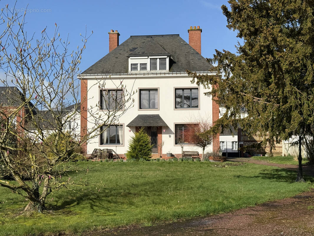 Maison à YVETOT