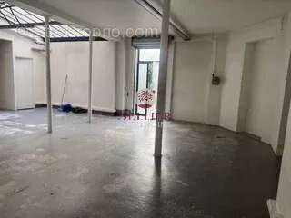 Commerce à PARIS-10E