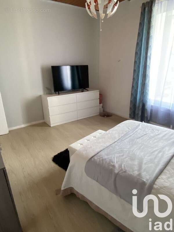 Maison 148 m² à Stigny  - photo 7
