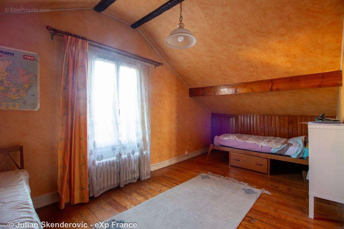 Maison à DEUIL-LA-BARRE