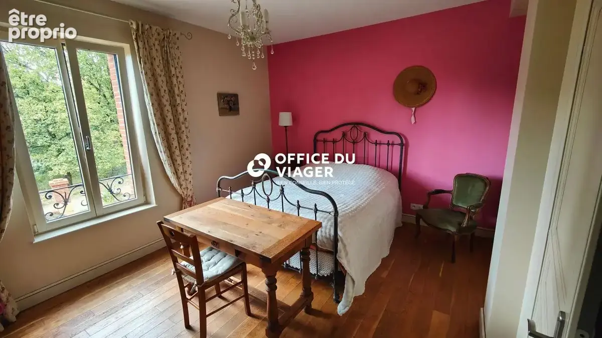 Maison - 9 pièces - 240 m² - photo 7