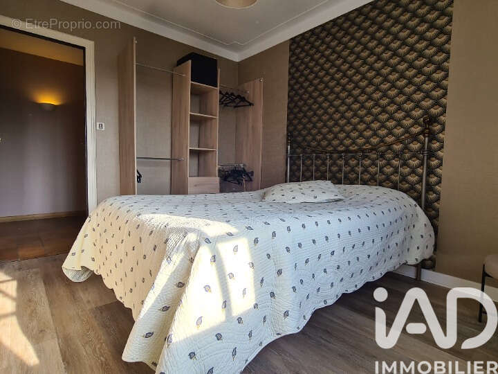 Photo 6 - Maison à SAINT-JULIEN