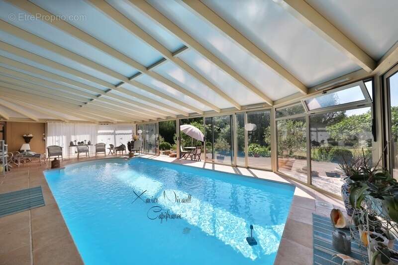 Maison à MONTPONT-EN-BRESSE