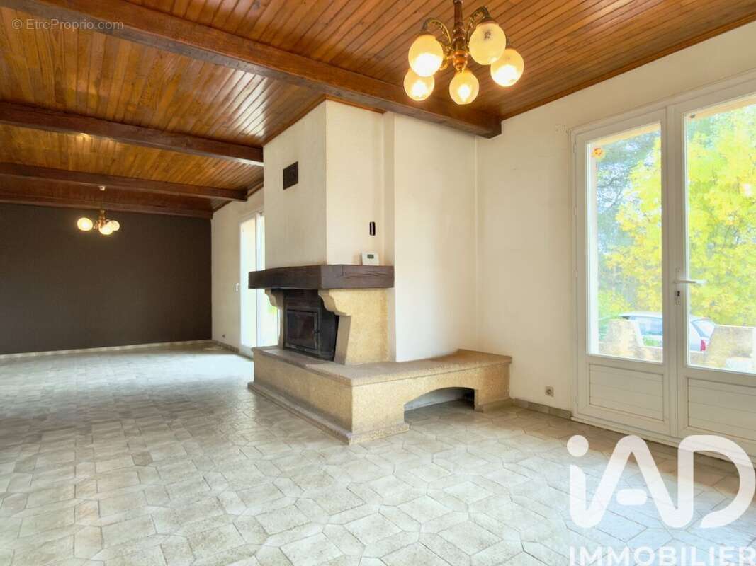 Photo 5 - Maison à MEYRARGUES