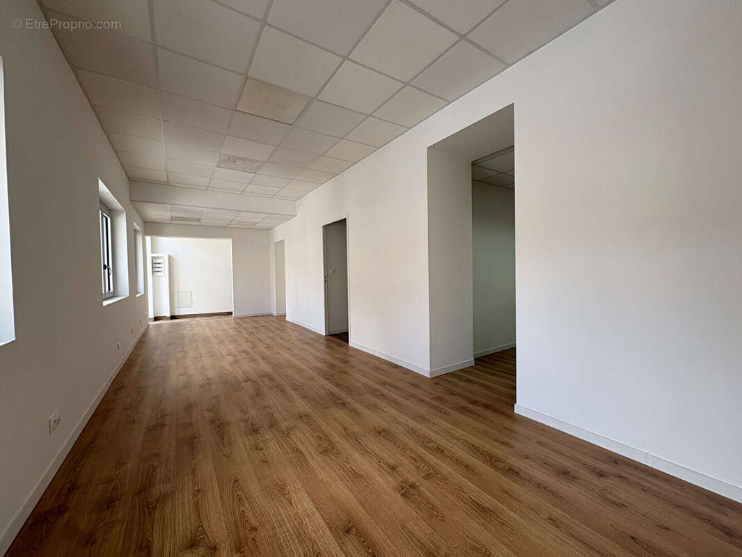 Commerce à ROCHEFORT