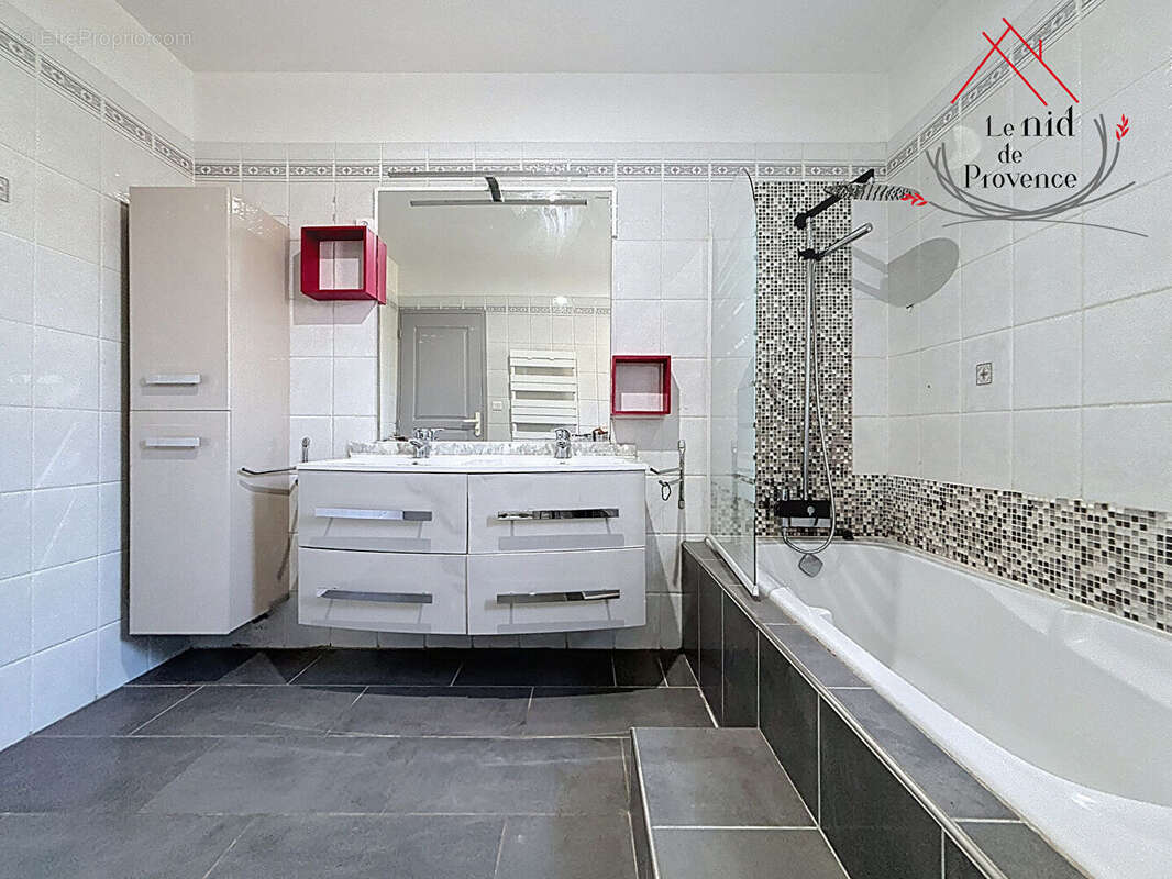 Maison de plain pied 127 m2 avec piscine à  Camaret - photo 12