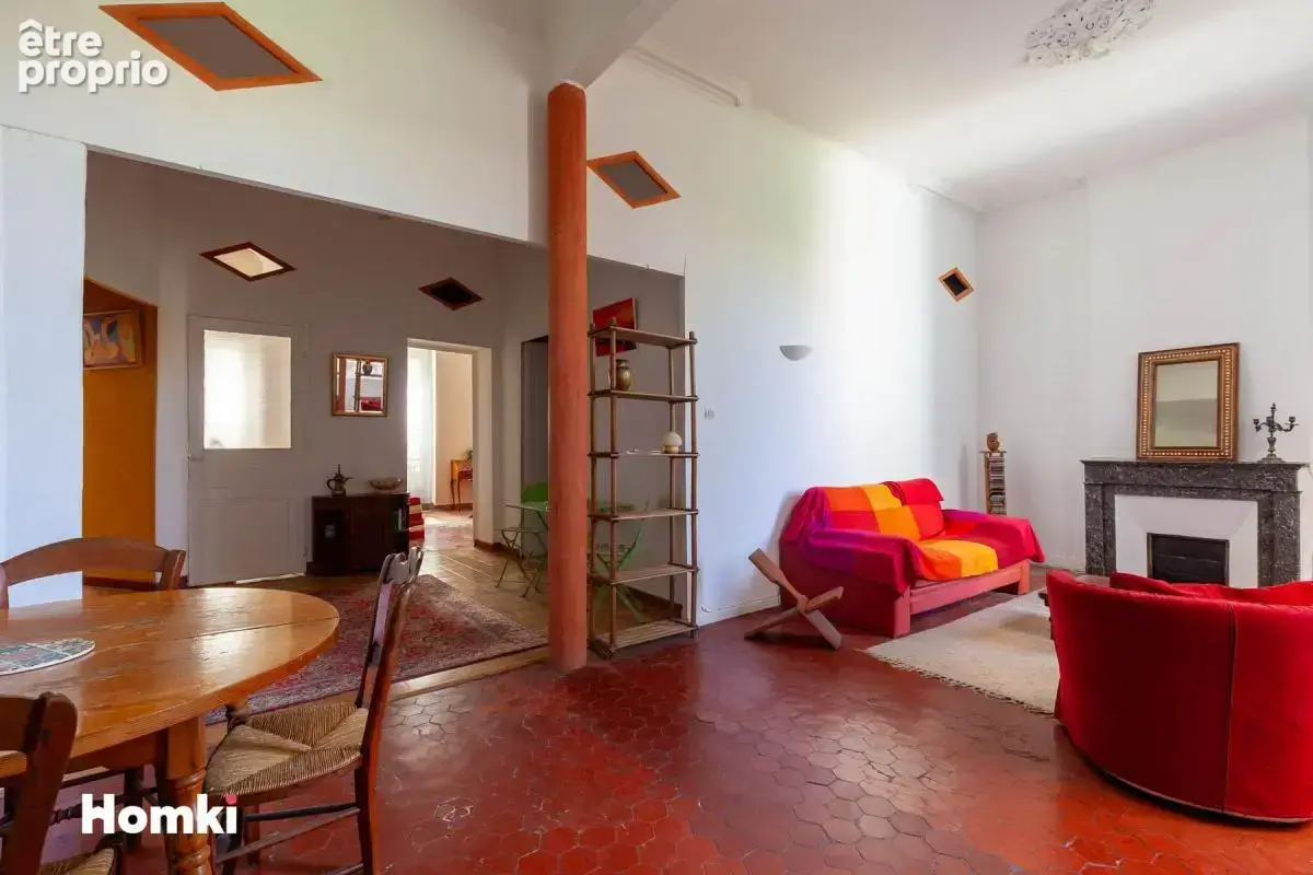 Appartement T4 de 100 m² à Marseille 13001, Rue du Loisir - photo 2