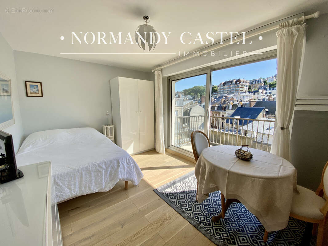 Appartement à TROUVILLE-SUR-MER