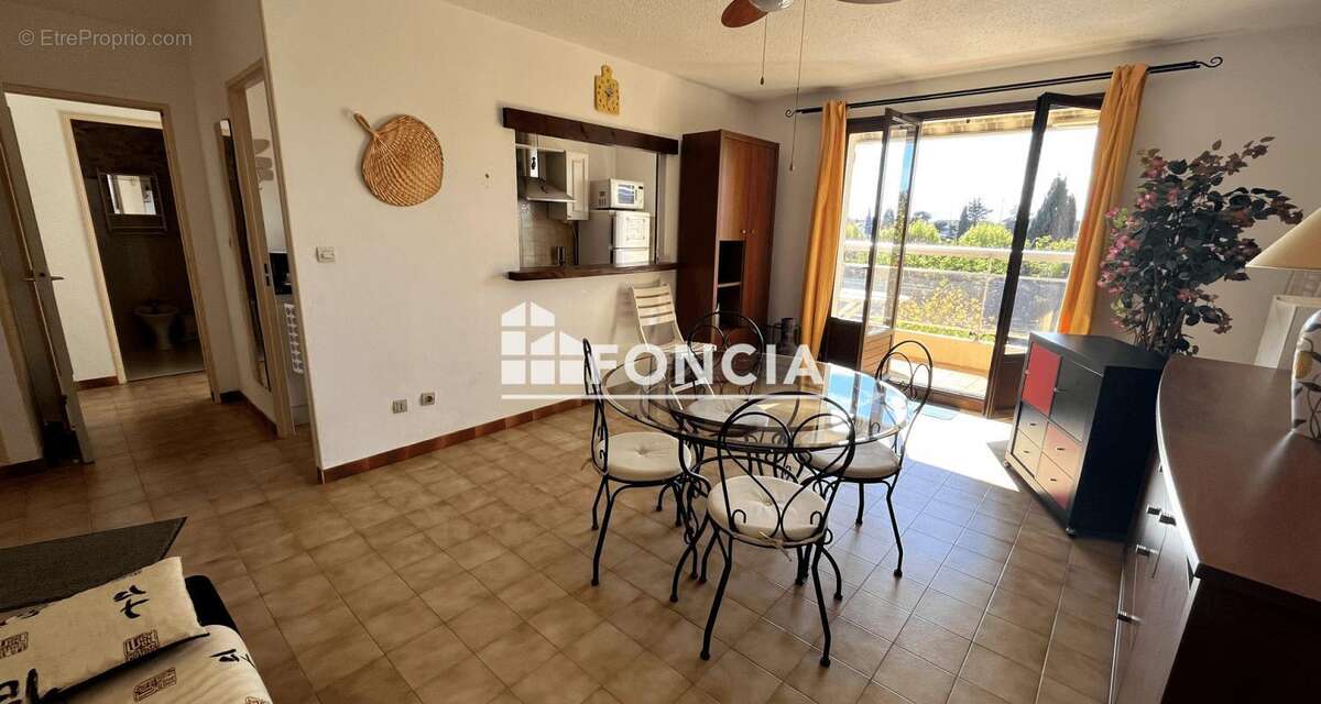 Appartement à HYERES