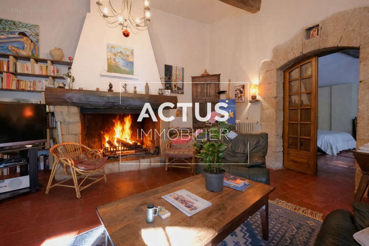 Maison à SALON-DE-PROVENCE