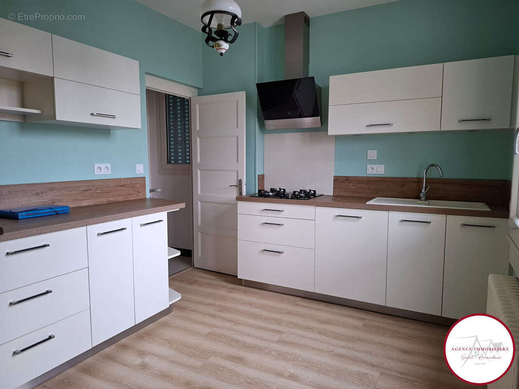 Maison à SAINT-AMAND-MONTROND