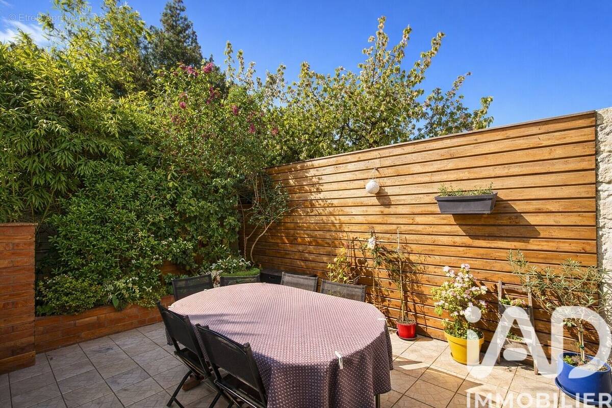 Photo 1 - Maison à NEUILLY-SUR-MARNE