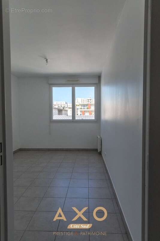 Appartement à MARSEILLE-3E