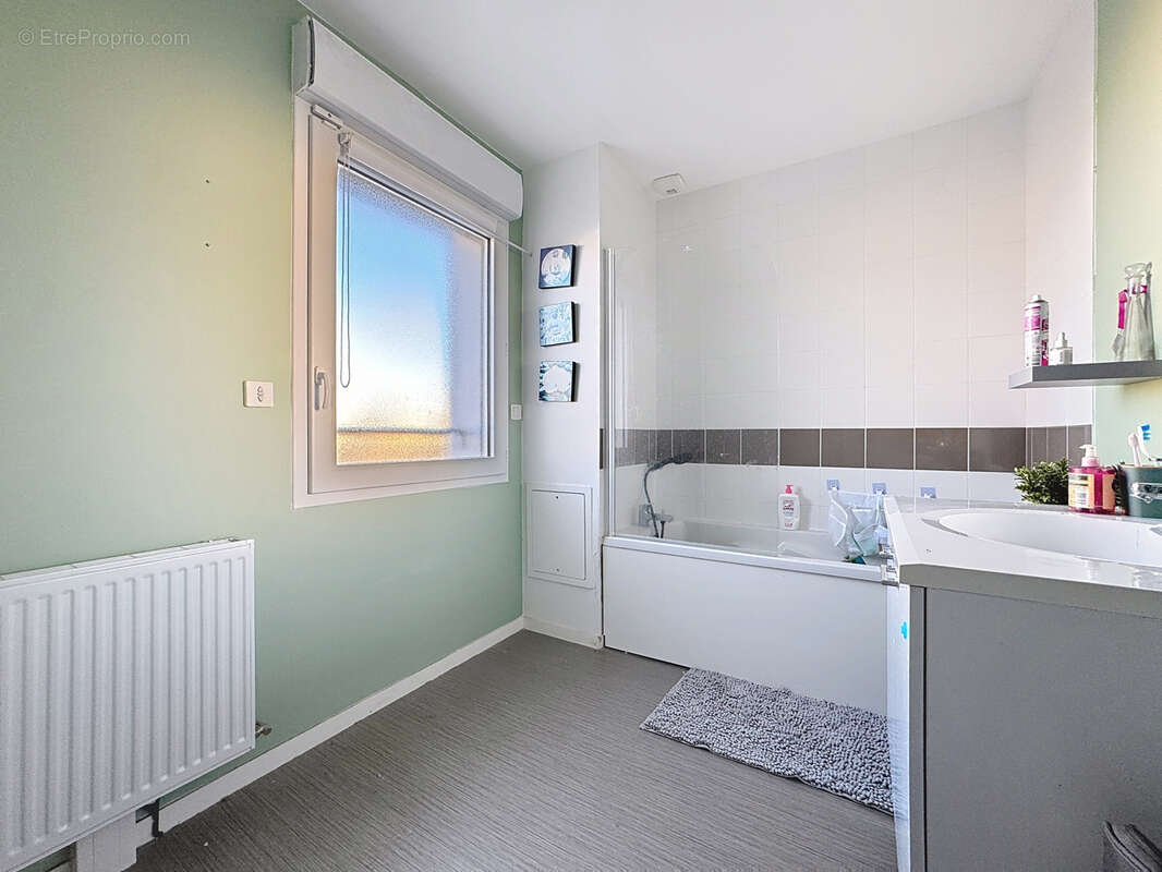 Maison à FRANQUEVILLE-SAINT-PIERRE