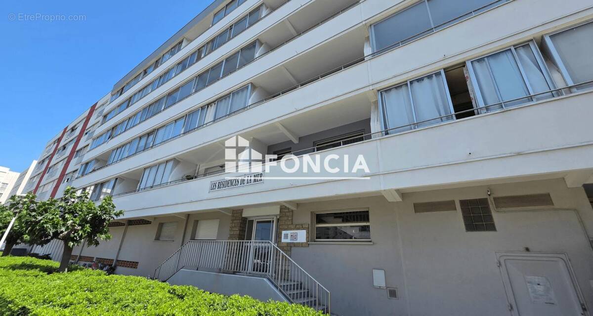 Appartement à MAUGUIO
