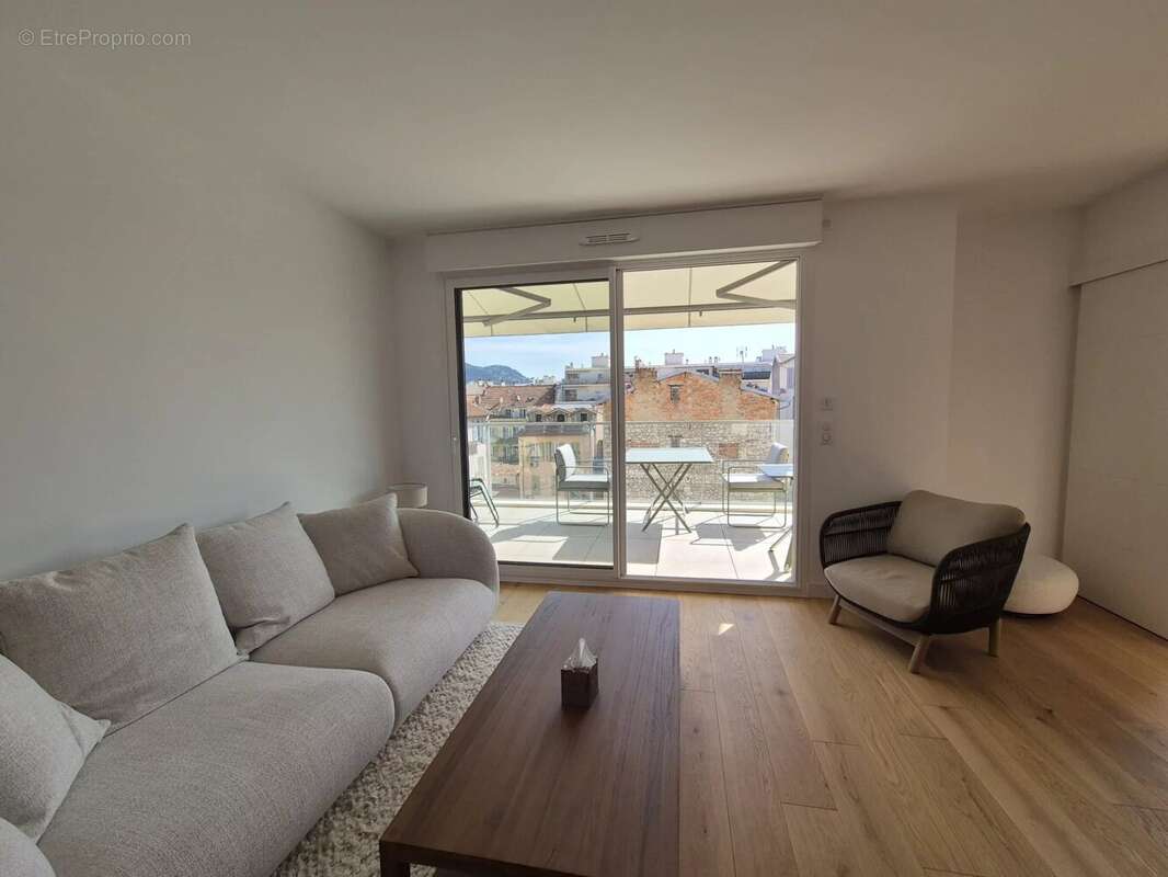 Appartement à NICE