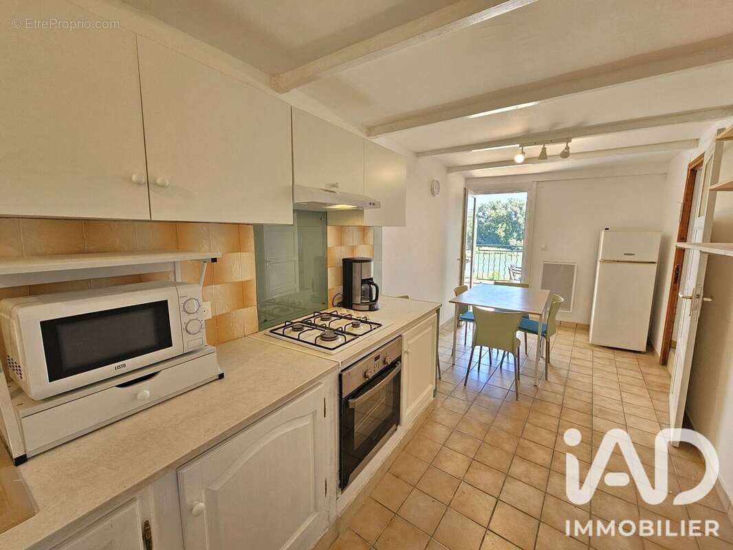 Appartement 92 m² à Baix  - photo 2