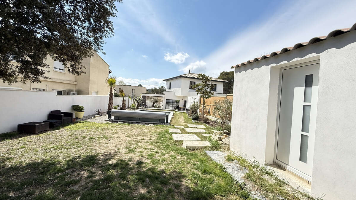 Maison à CASTELNAU-LE-LEZ