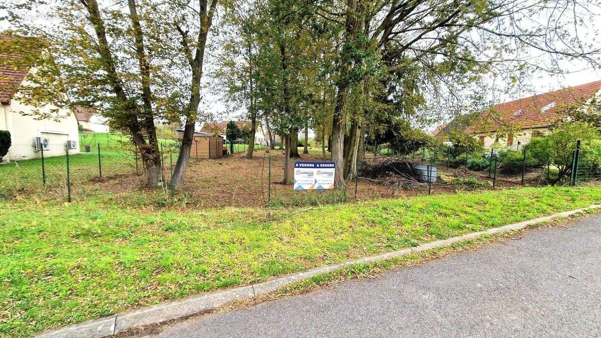 Alors n'hésitez pas à nous contacter pour une visite !!! - Terrain à MONS-EN-LAONNOIS