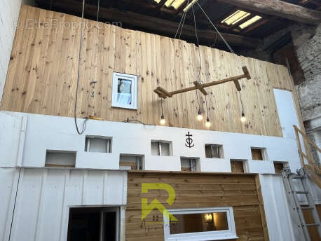 Charmante Maison de Village Rénovée avec 4 Chambres et Patio ensoleillé à La Redorte - photo 6
