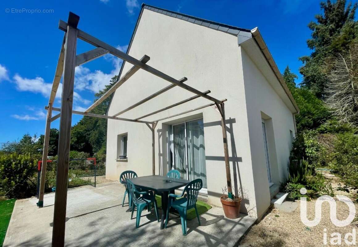 Photo 2 - Maison à LANDEVANT