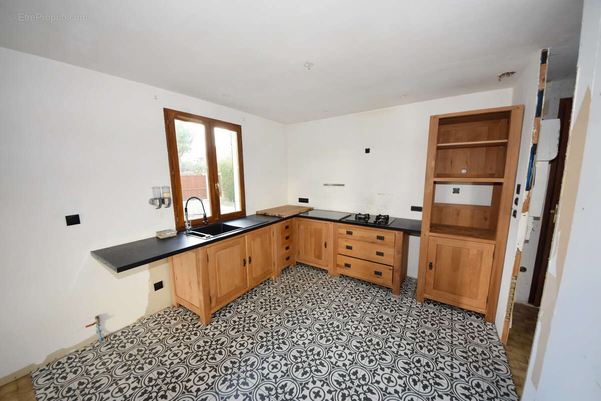 Maison à PARAZA