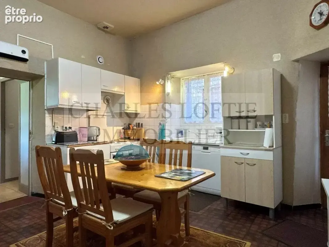 Maison de village avec jardin et garage - photo 10