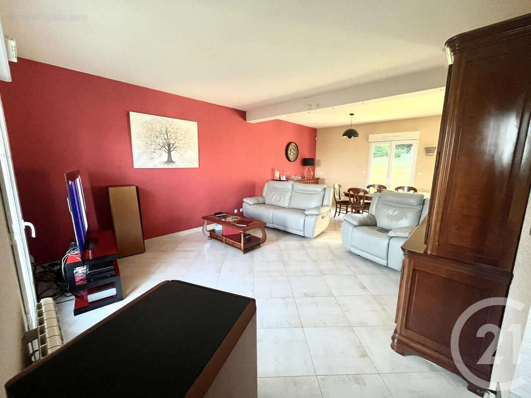 Maison à BEZU-SAINT-ELOI
