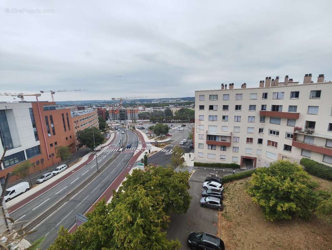 Toulouse jolimont  t4 avec fort potentiel à deux pas du métro et du centre-ville - photo 14