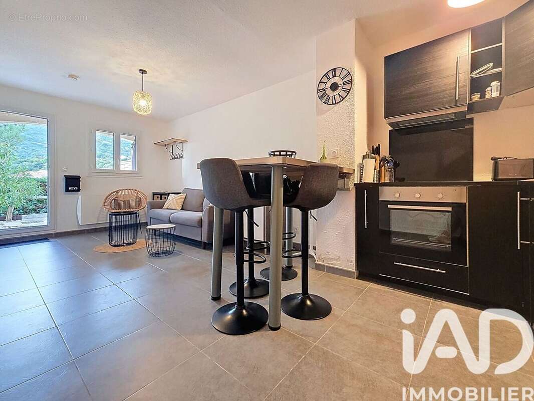 Photo 3 - Maison à ROQUEBRUNE-SUR-ARGENS