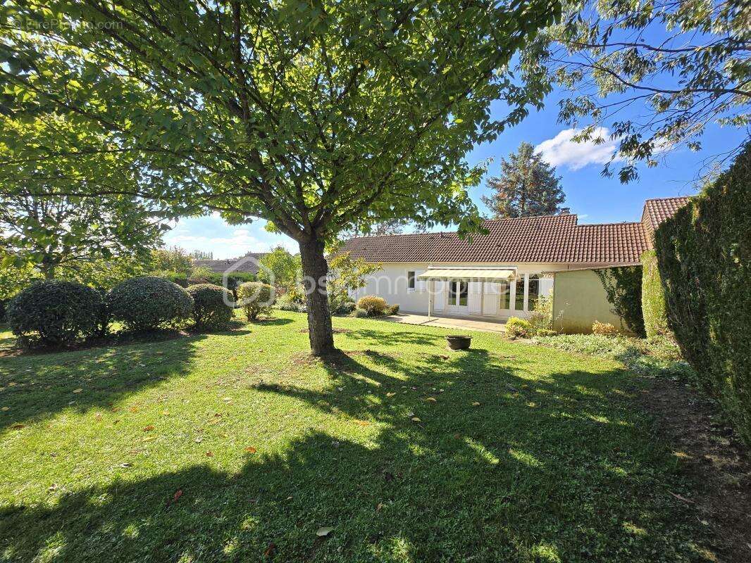 Maison à COULANGES-LES-NEVERS