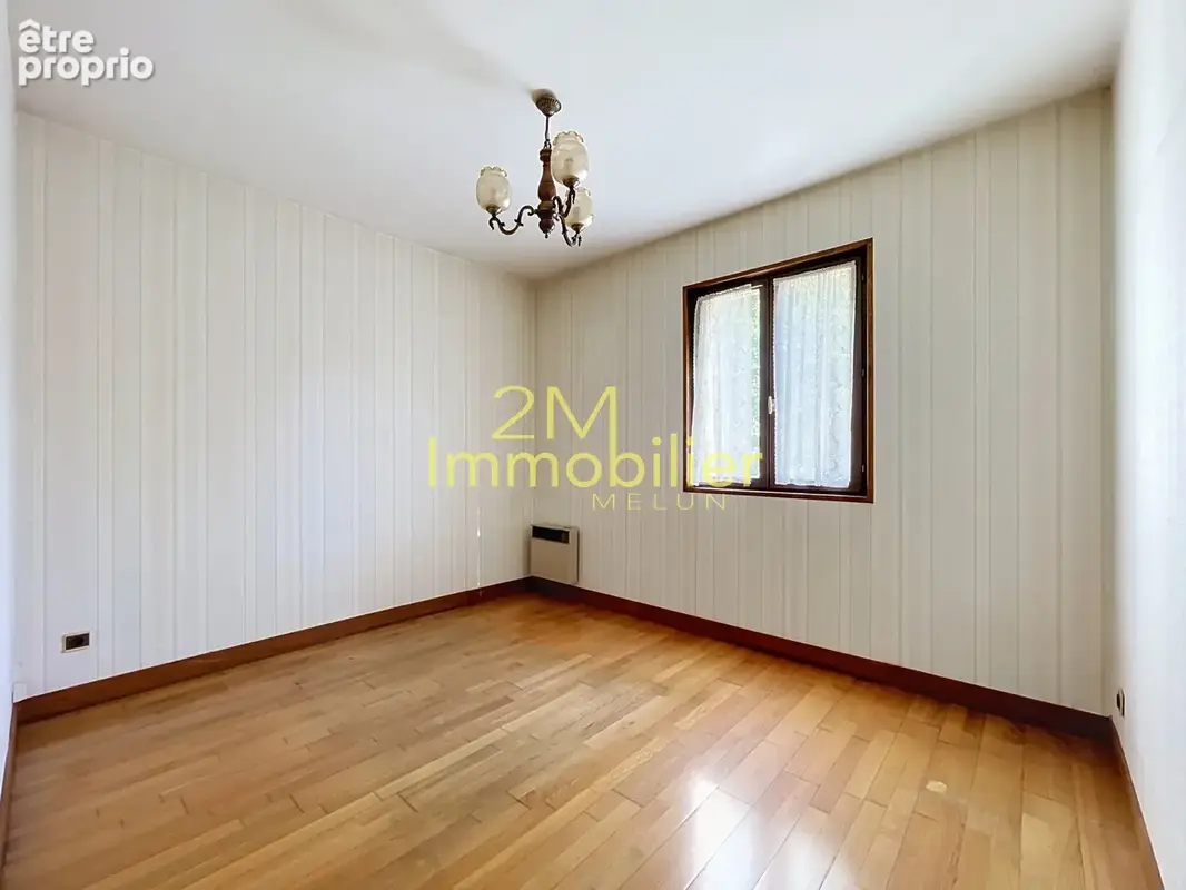 A vendre - maison de plain pied - photo 6