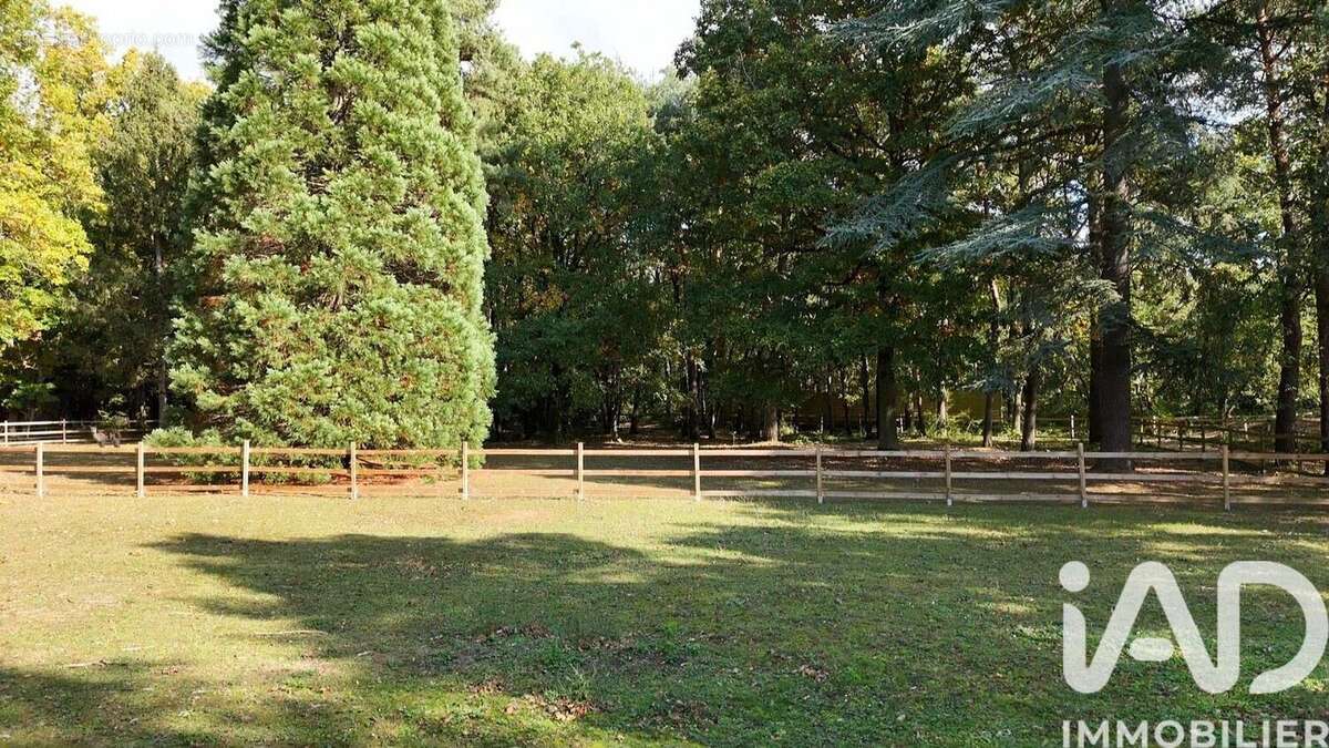 Photo 5 - Maison à ETRECHY