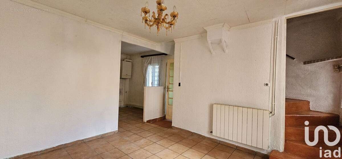 Maison 100 m² à Bagnols-Sur-Ceze  - photo 7