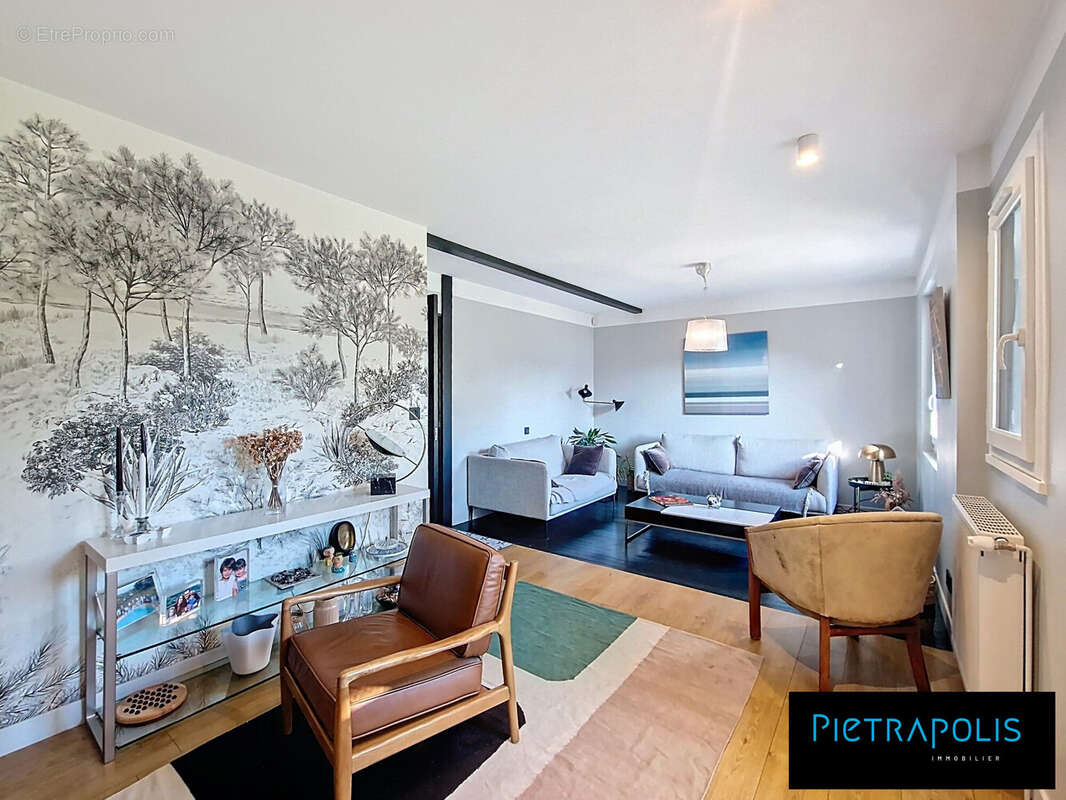 Maison à SAINTE-FOY-LES-LYON