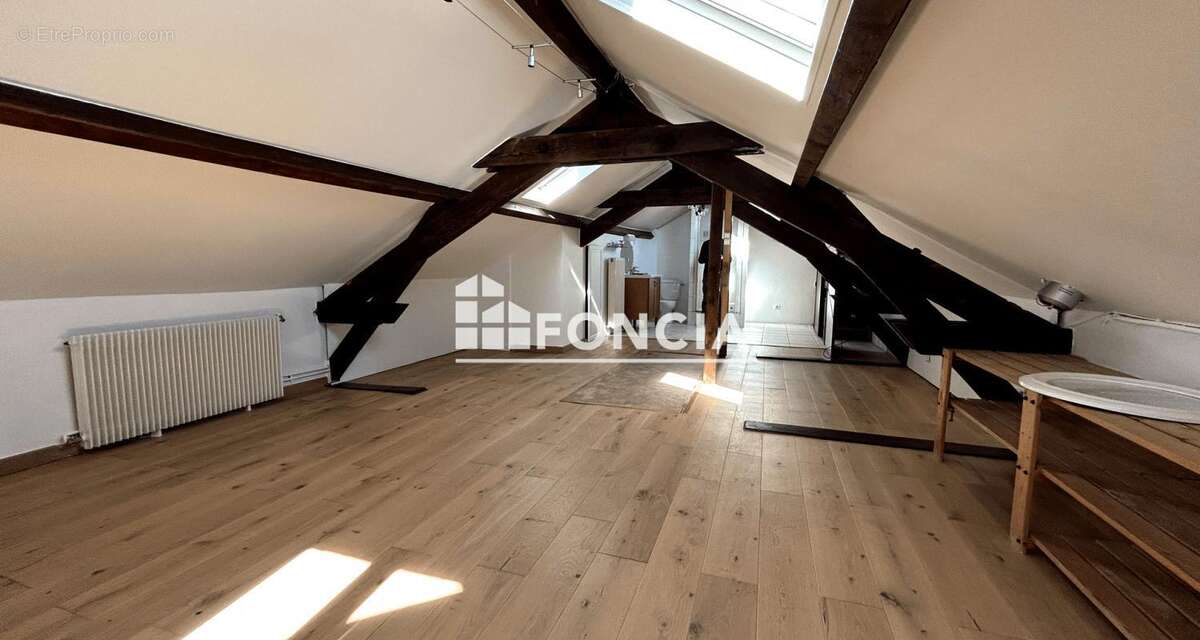 Maison à CORBEIL-ESSONNES