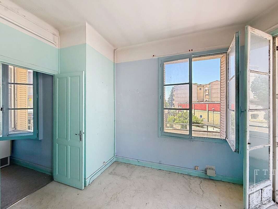 Appartement à AUBENAS