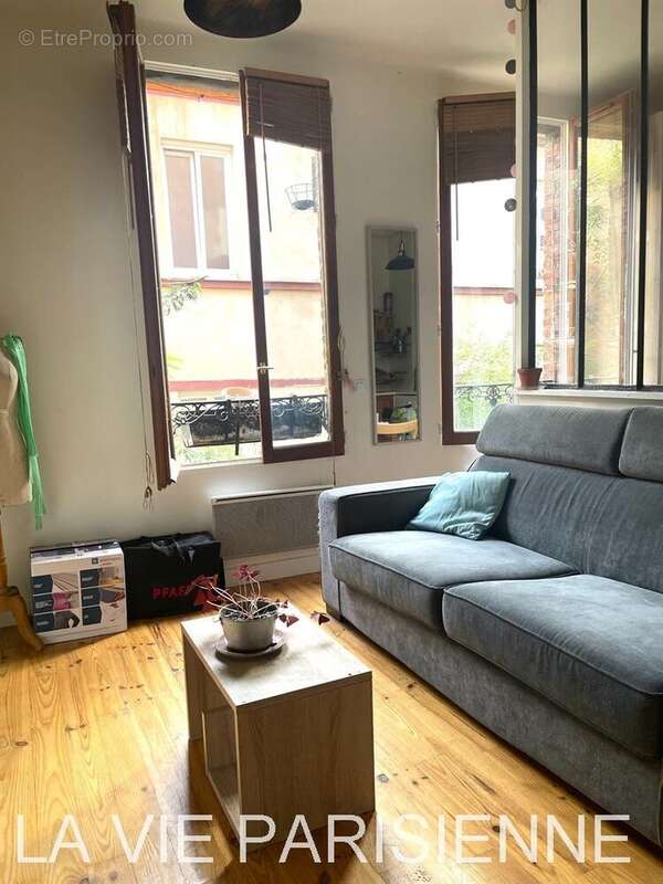 Appartement à PARIS-20E