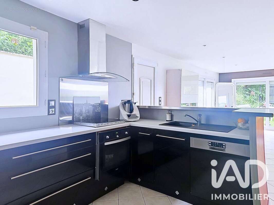 Maison 92 m² à Rouen  - photo 6