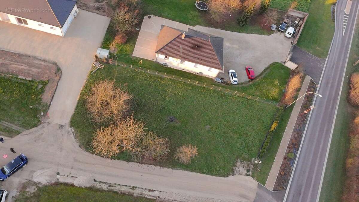 Terrain à AUBETERRE