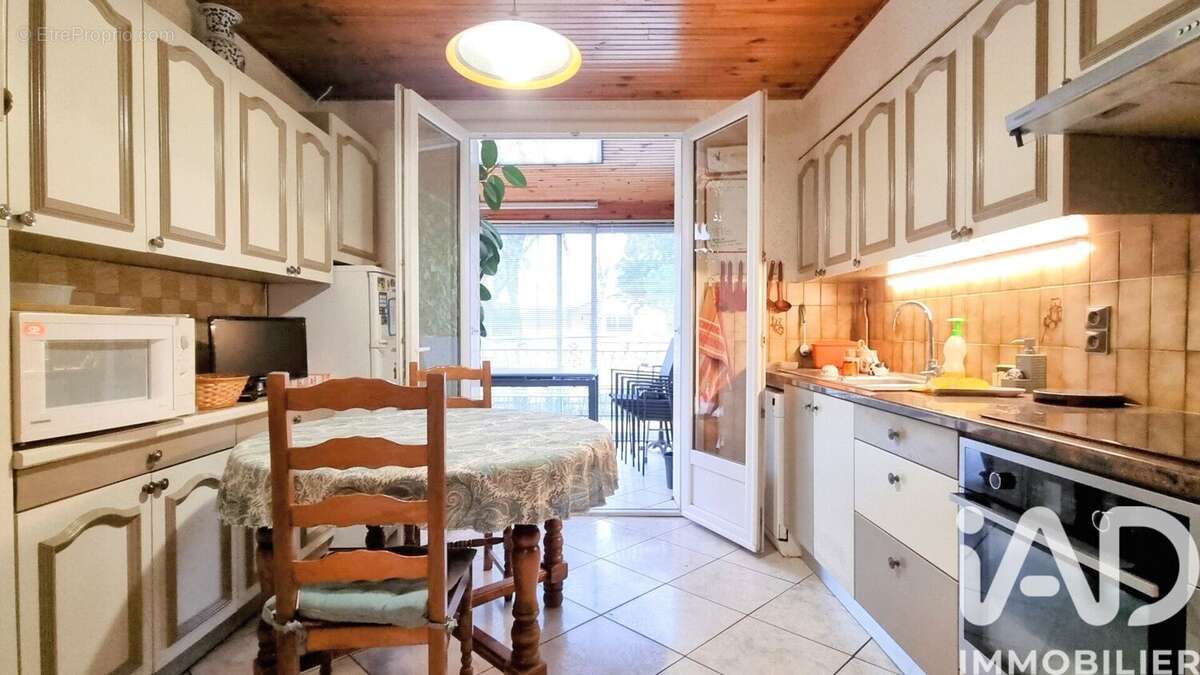Maison 107 m² à Castres  - photo 6