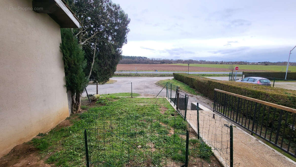 Appartement 74 m² à Chatuzange-Le-Goubet  - photo 4