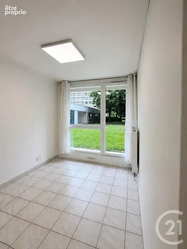 Appartement 4 pièces 85 m² à vendre à Villeurbanne (69100) - photo 4