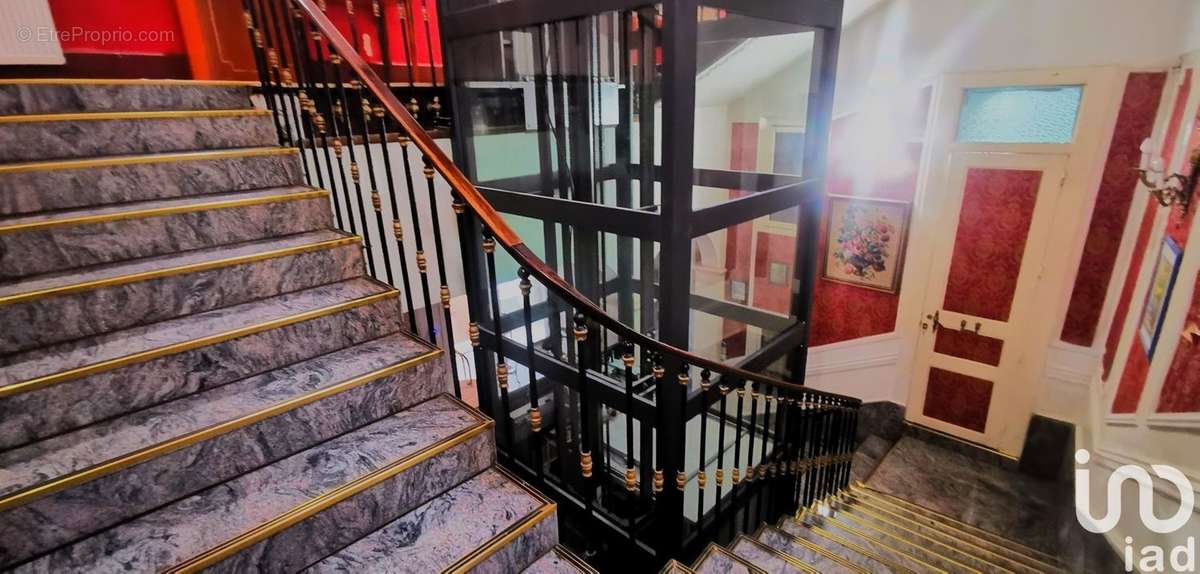 Photo 9 - Commerce à PLOMBIERES-LES-BAINS