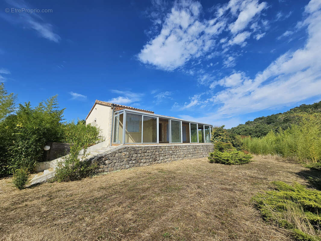 Maison à LES ASSIONS