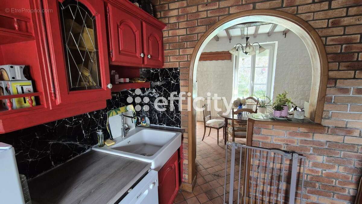 Maison à PORT-EN-BESSIN-HUPPAIN