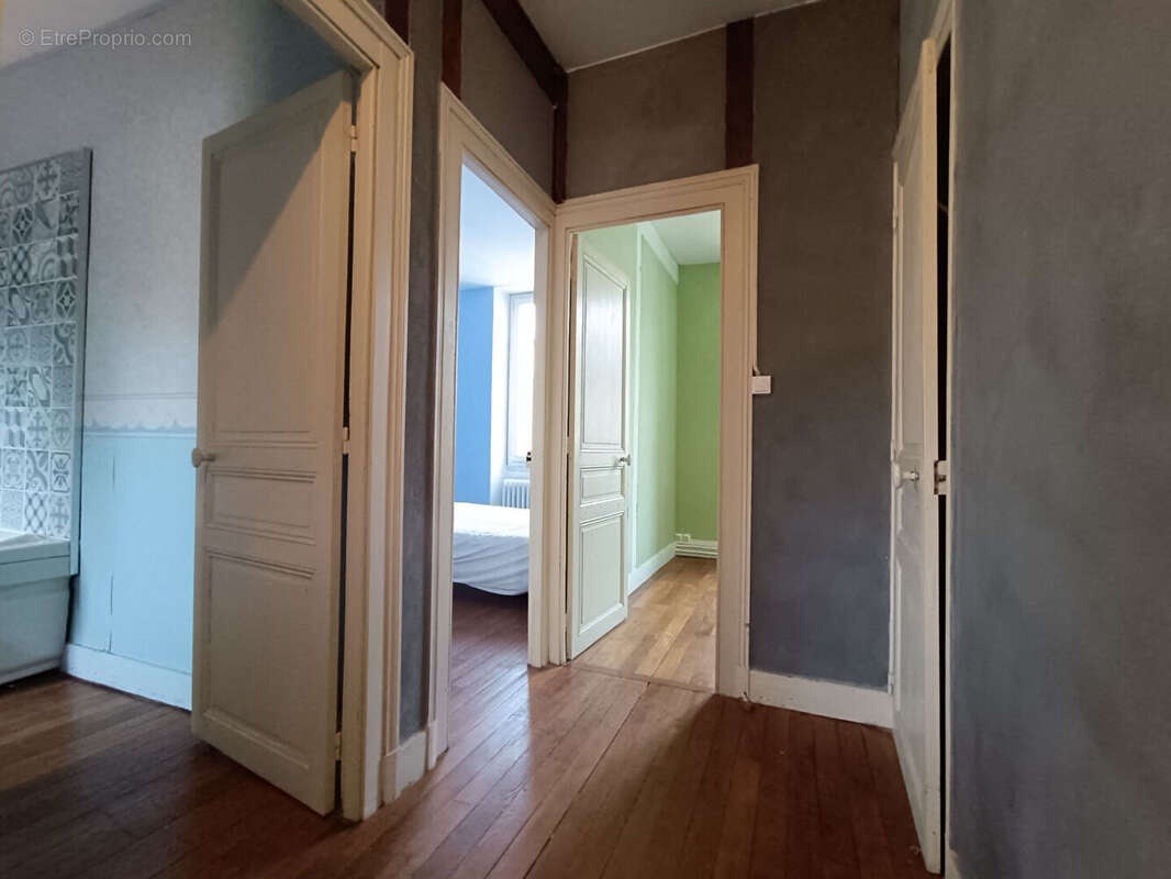 Maison à CHILLEURS-AUX-BOIS